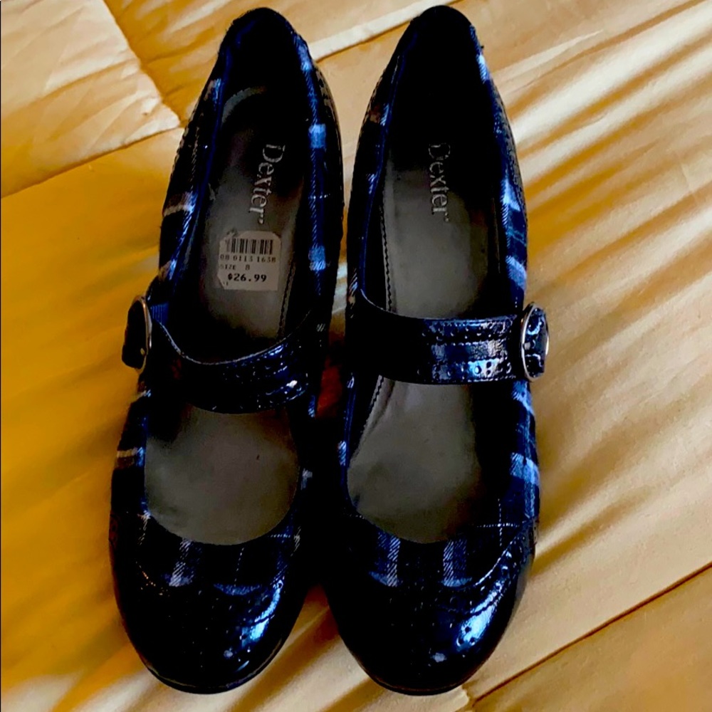Dexter heels